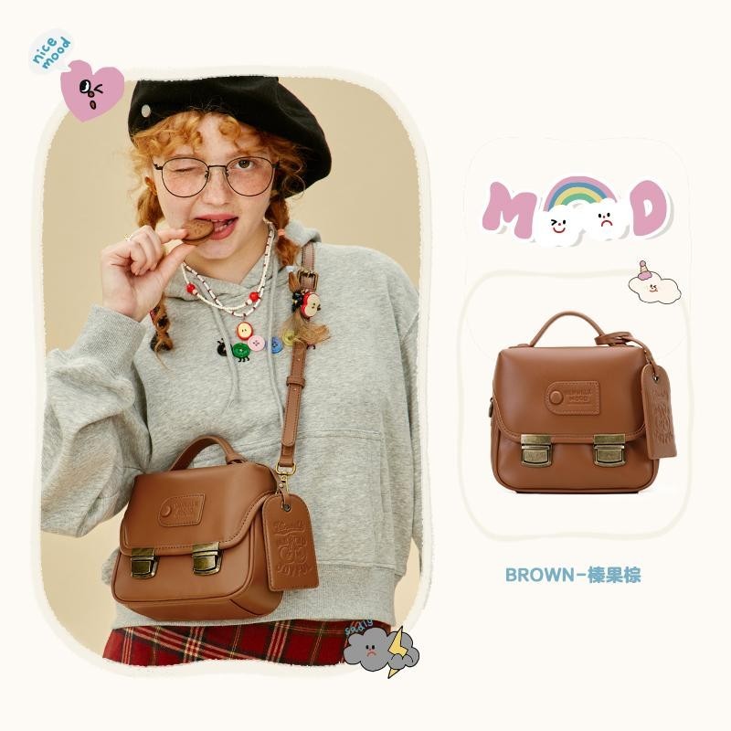 Vanwalk Water-Resistant Crossbody Bag V2782