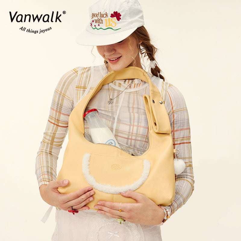 Vanwalk Water-Resistant Farm shoulder bag V2846