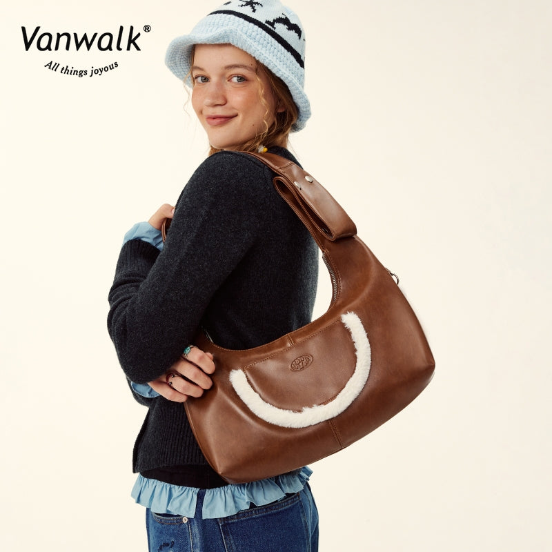 Vanwalk Water-Resistant Farm shoulder bag V2846